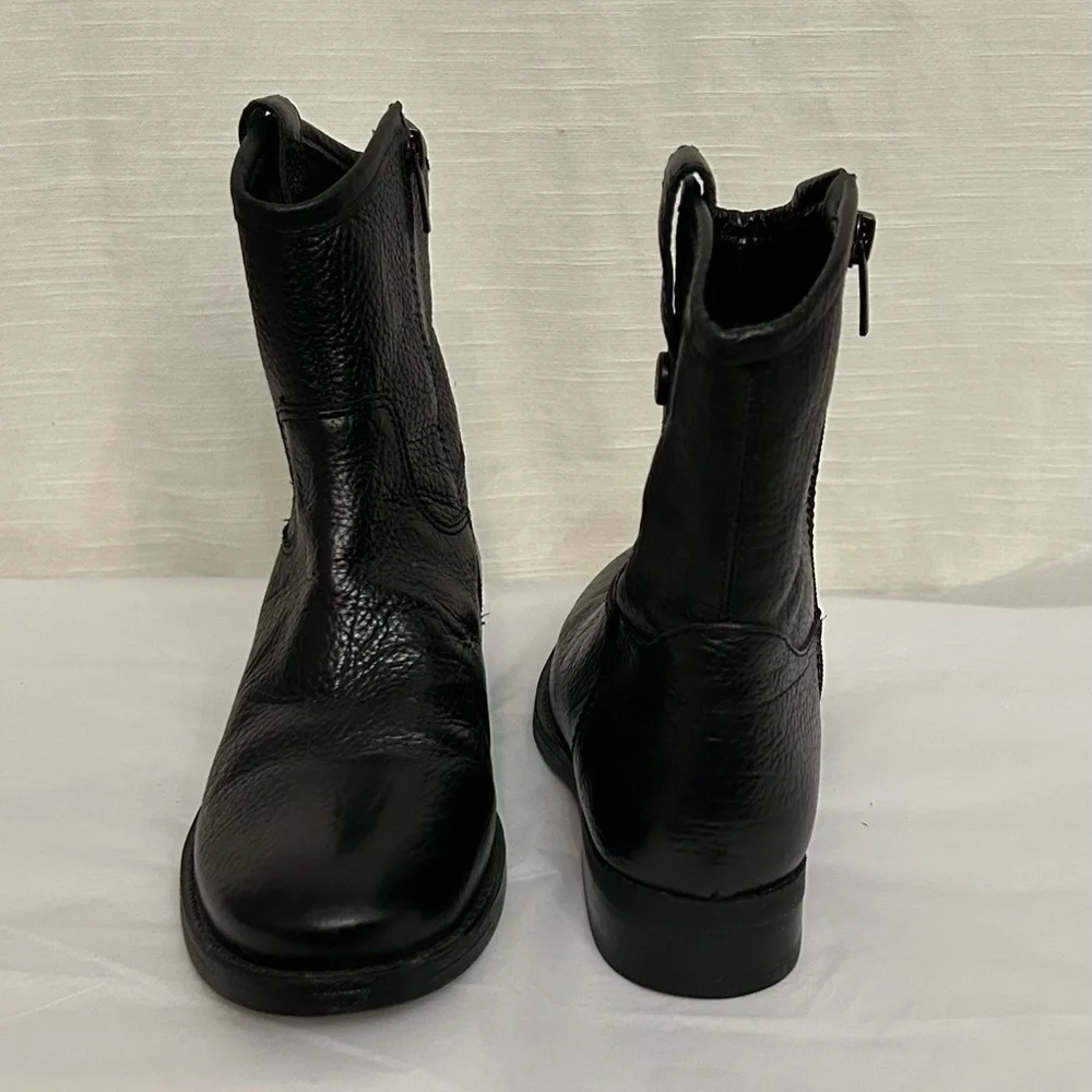 Vince Camuto Payatt Women's Quiet Luxury Black Leather Zipper‎ Ankle Boots